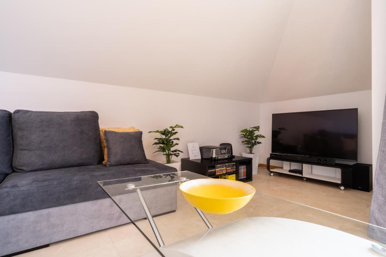 Santa Luzia Funchal View Apartment Exterior photo